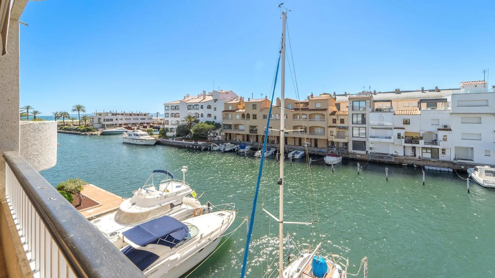 Welcs Apartamento 145 Emp Con Vistas Al Canal Ampuriabrava