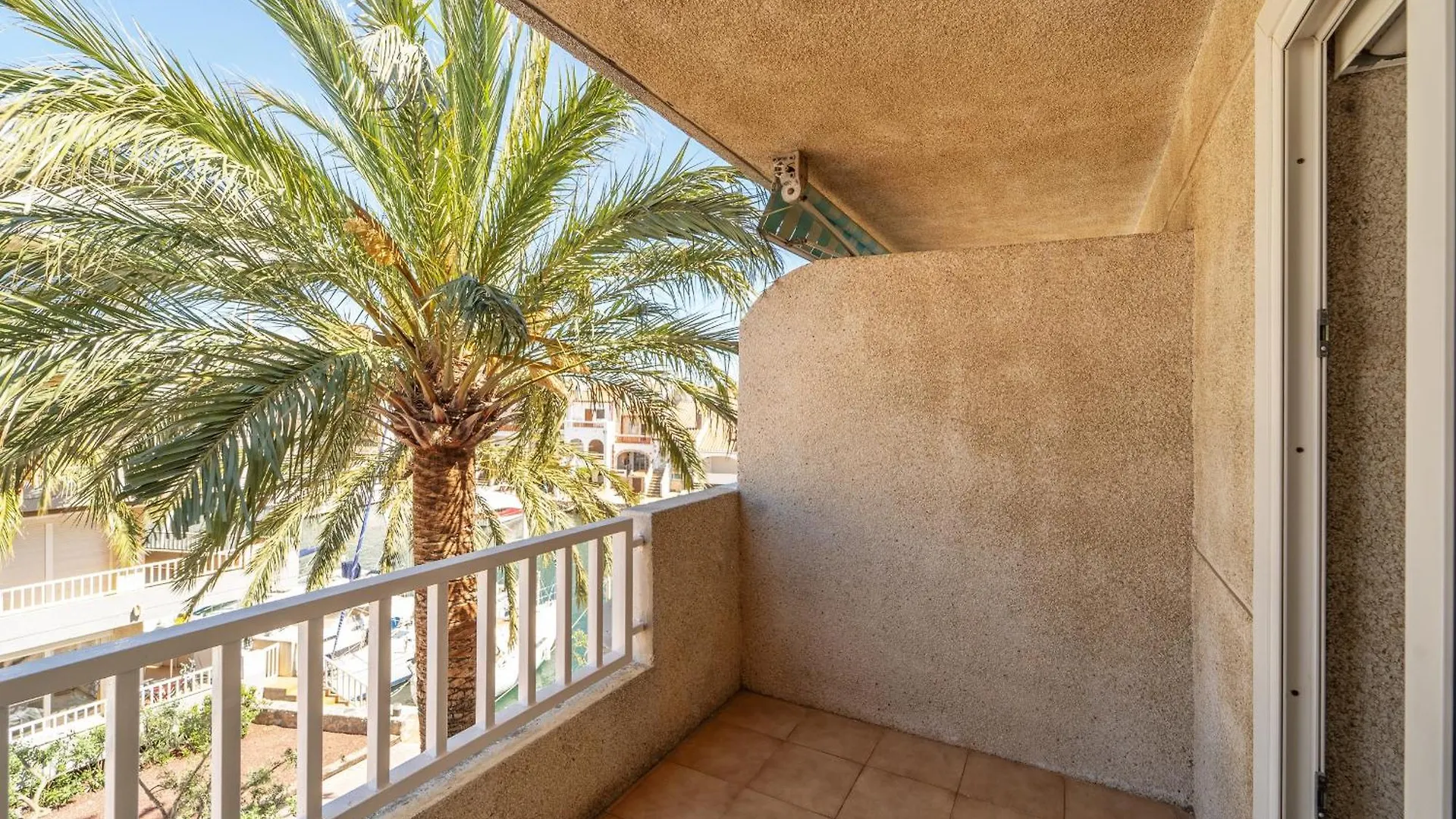Welcs Apartamento 145 Emp Con Vistas Al Canal Ampuriabrava